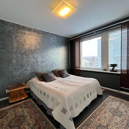 Majestic Penthouse With Sauna & High-Speed Wi-Fi And Parking โรวานิเอมิ ภายนอก รูปภาพ